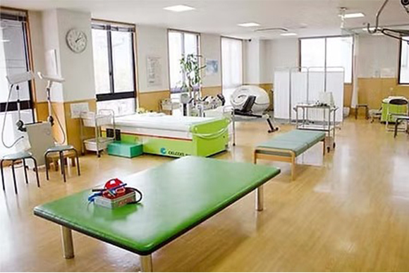 呉中央クリニック整形外科　リハビリテーション